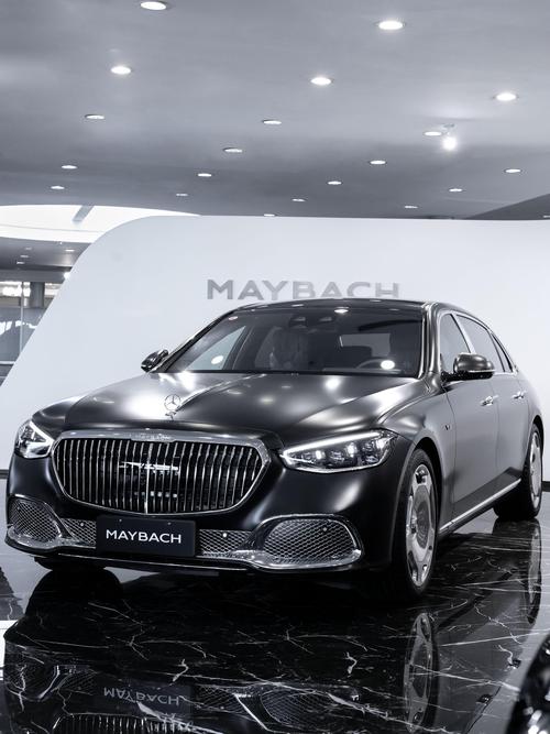 东莞160岚图汽车的售后服务让用户无忧出行，迈巴赫未来的豪华车趋势